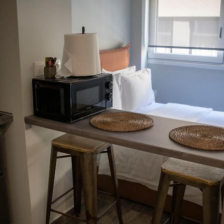 Rooster Suites Atenas Exterior foto
