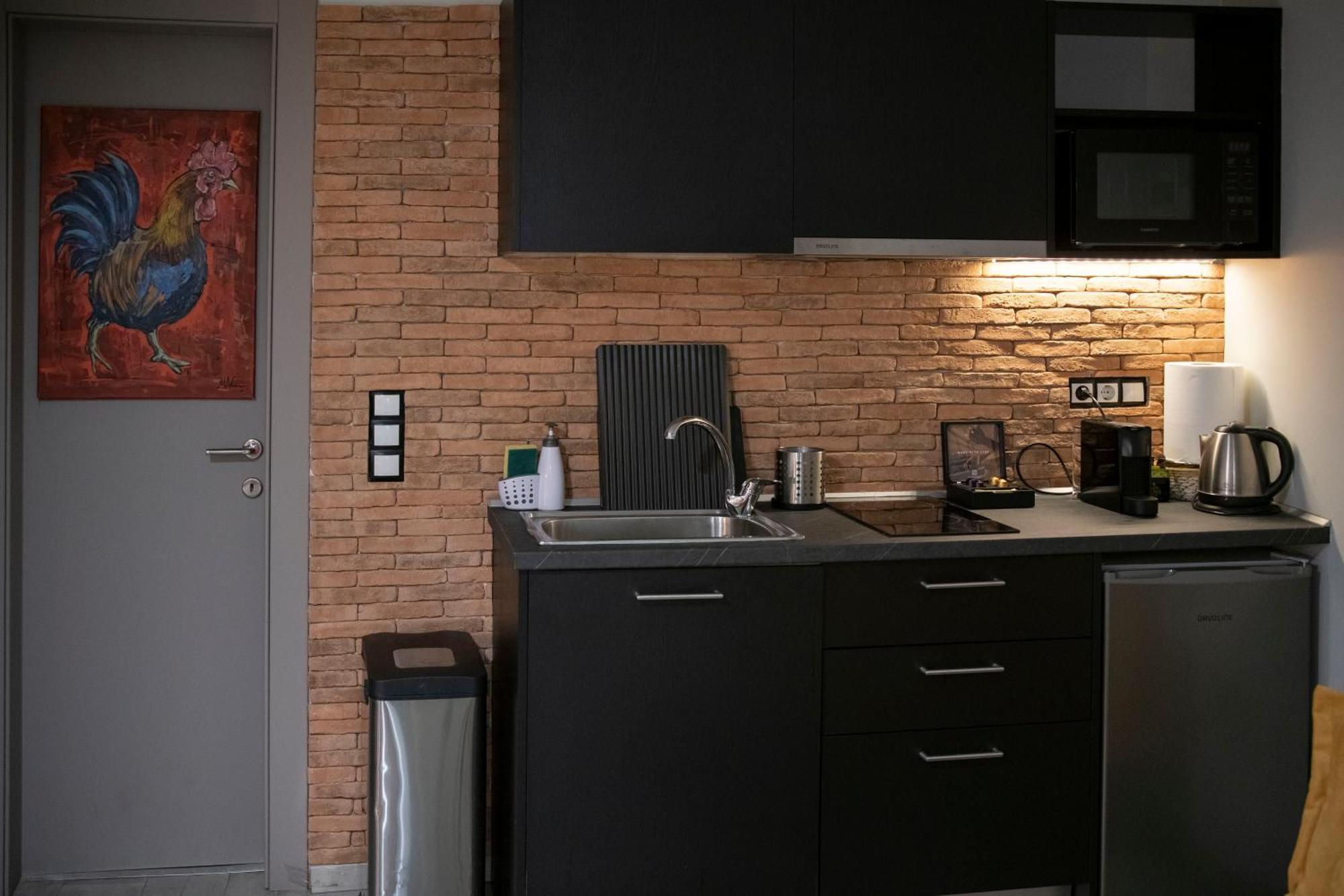 Rooster Suites Atenas Exterior foto